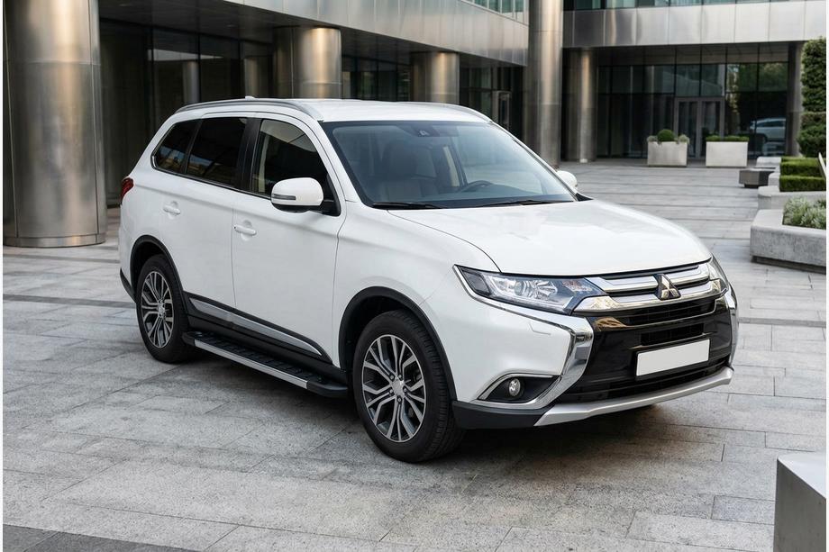 Mitsubishi Outlander 2012–2021 RedLine V1 sivuportaat (2 kpl, alumiini) Image
