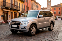 Mitsubishi Pajero Wagon IV 2006–2021 Line-astinlaudat (2 kpl, alumiini) kuva 1