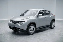 Nissan Juke 2010–2019 Allmond Black sivuportaat (2 kpl, alumiini) kuva 1