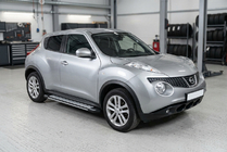 Nissan Juke 2010–2019 Rainbow sivuportaat (2 kpl, alumiini) kuva 1