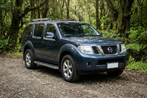 Nissan Pathfinder R51 2005–2014 Maydos V1 sivuportaat (2 kpl, alumiini ↗ ruostumaton teräs) kuva 1