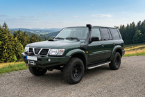 Nissan Patrol Y61 1997–2011 Sivuporraslaudat Fullmond (2 kpl, alumiini) kuva 1