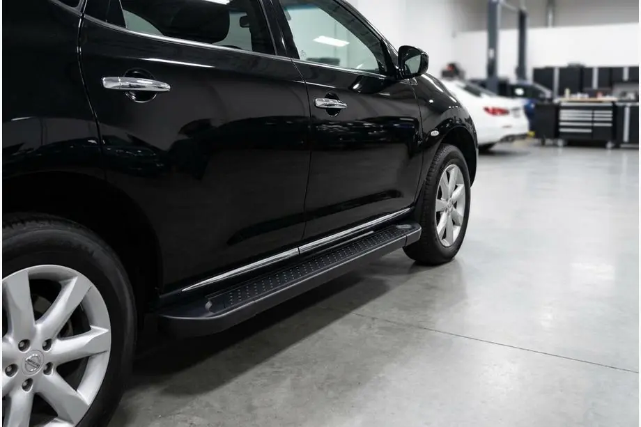 Nissan Murano 2008–2014 Allmond Black sivuportaat (2 kpl, alumiini) Image