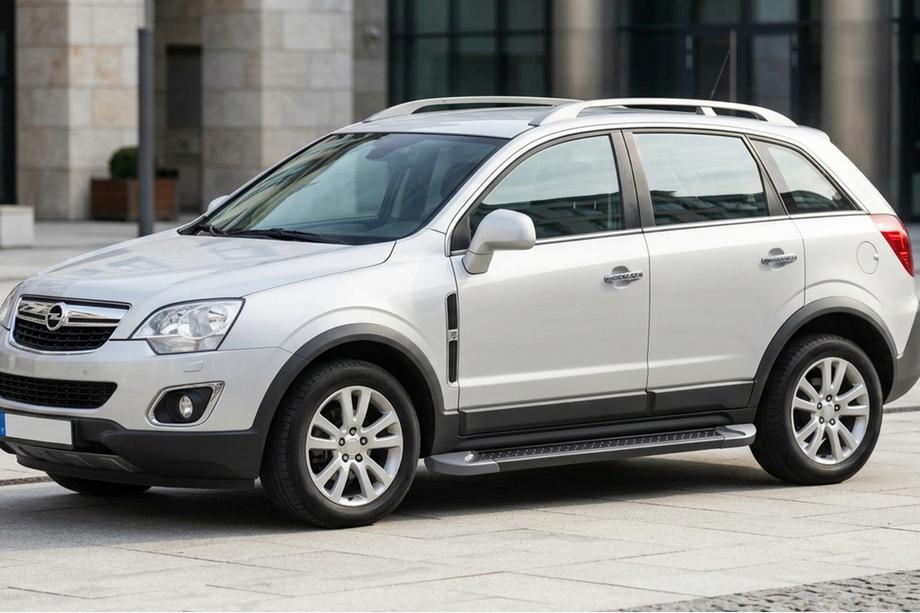 Opel Antara 2006–2017 Allmond Black sivuportaat (2 kpl, alumiini) Image