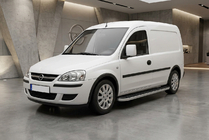 Opel Combo 2002–2012 Tayga Grey -sivuaskelmat (2 kpl, alumiini) kuva 1