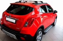 Opel Mokka 2012–2021 Allmond Grey -sivuporrassarja (2 kpl, alumiini) kuva 1