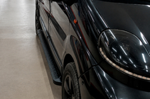Renault Trafic 2001–2015 Allmond Black sivuportaat (2 kpl, alumiini) kuva 2