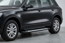Porsche Cayenne 2003–2010 Allmond sivukynnykset (2 kpl, alumiini) kuva 1