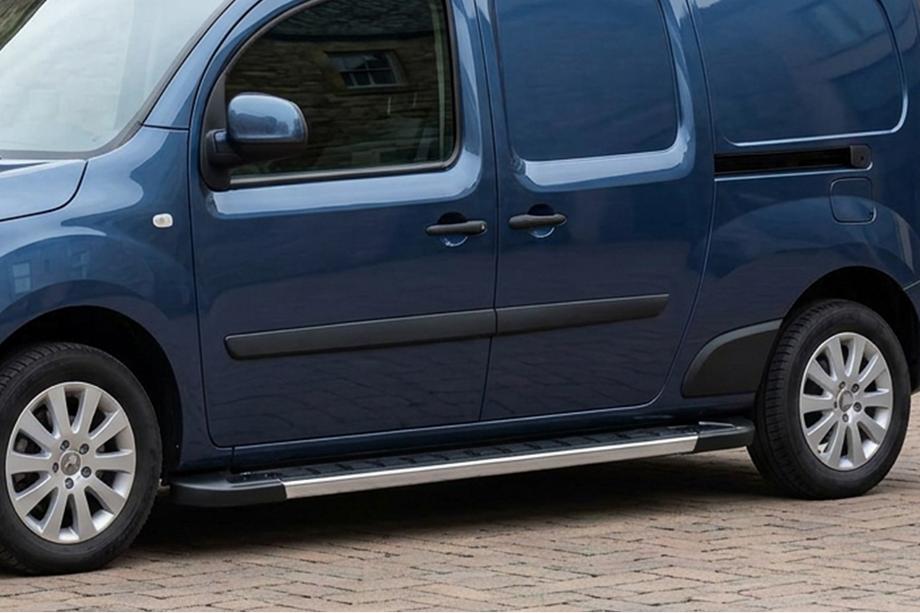 Renault Kangoo 2008–2020 Sivukynnykset RedLine V1 (2 kpl, alumiini) Image