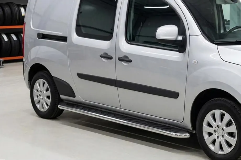 Renault Kangoo 2008–2020 Maydos V1 sivuastinlaudat (2 kpl, alumiini / ruostumaton teräs) Image