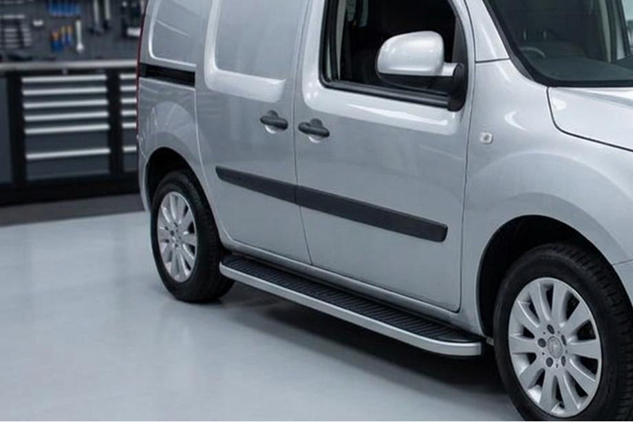 Renault Kangoo 2008–2020 Tayga Grey -sivuaskelmat (2 kpl, alumiini) Image