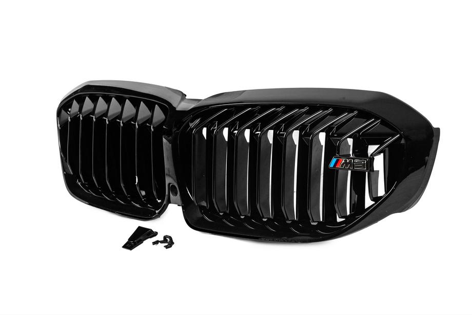 BMW 3-sarja G20/G21 2018– Munuaismaski M-Look V1 (2018-2022, kiiltävä musta) Ilman kameran paikkaa Kuva 3
