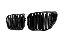 BMW 7-sarja G11/G12 2015–2022 M-Look munuaismaski (2016-2019, kiiltävä musta) kuva 3