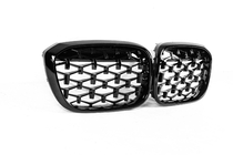 BMW X3 G01 2018– Munuaismaskit Diamond Black (2018-2021, musta reunus) kuva 4