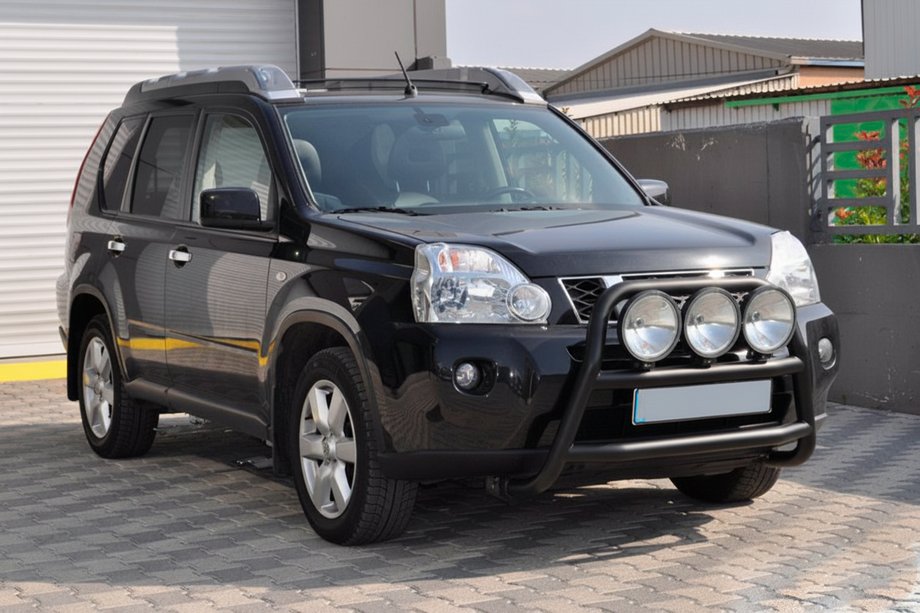 Nissan X-trail T31 2007–2014 Keulasuoja WT018 Black (ruostumaton teräs) Kuva 3