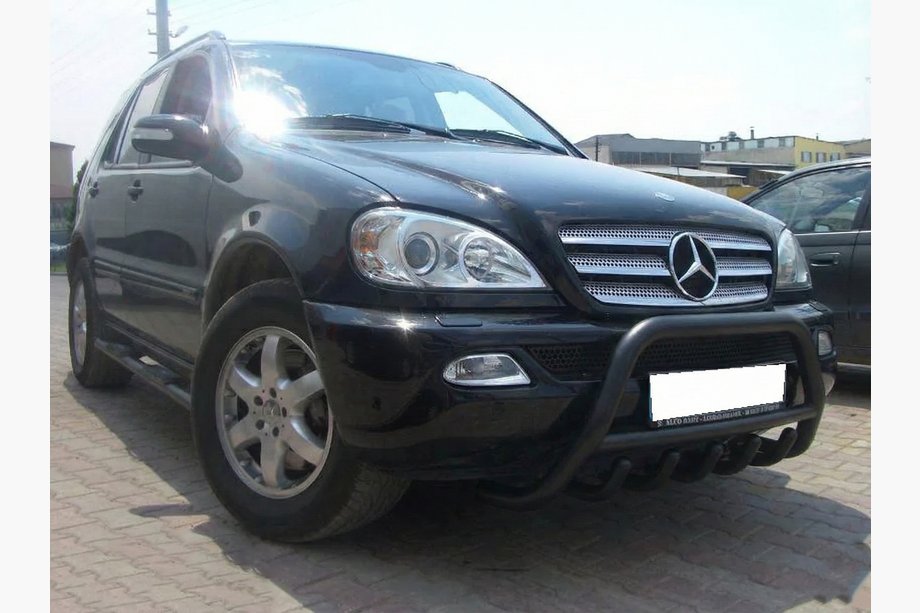 Mercedes ML W163 1997–2005 Karjapuskuri Black (ruostumaton teräs) Image