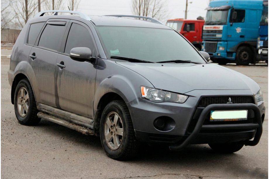 Mitsubishi Outlander 2006–2012 Karjapuskuri WT007 Black (ruostumaton teräs) Image