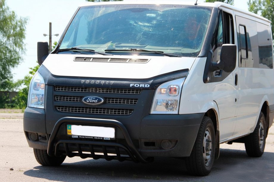 Ford Transit 2000–2014 Karjapuskuri WT002 Black (2006-2014, ruostumaton teräs) Image
