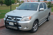 Toyota Hilux 2006–2015 Karjapuskuri QT007 Black (ruostumaton teräs) kuva 2