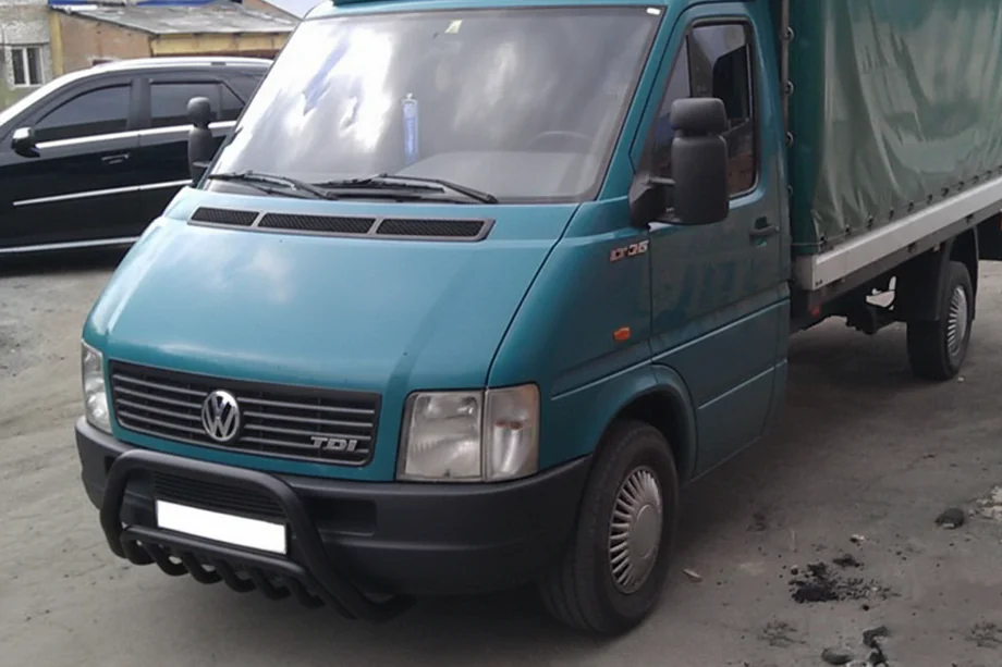 Volkswagen LT 1995–2006 Karjapuskuri WT002 Black (ruostumaton teräs) Image