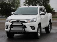 Toyota Hilux 2015– Etusuojakaari QT008 Black (ruostumaton teräs) kuva 3