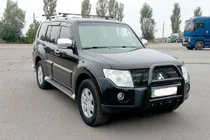 Mitsubishi Pajero Wagon IV 2006–2021 Karjapuskuri QT011 Black (ruostumaton teräs) kuva 1