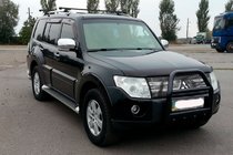 Mitsubishi Pajero Wagon III 1999–2006 Karjapuskuri QT007 Black (ruostumaton teräs) kuva 1