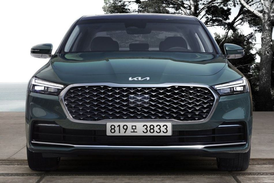 Kia K9 (2. sukupolvi) koeajossa: lippulaivasedan, voimaa ja ylellisyyttä