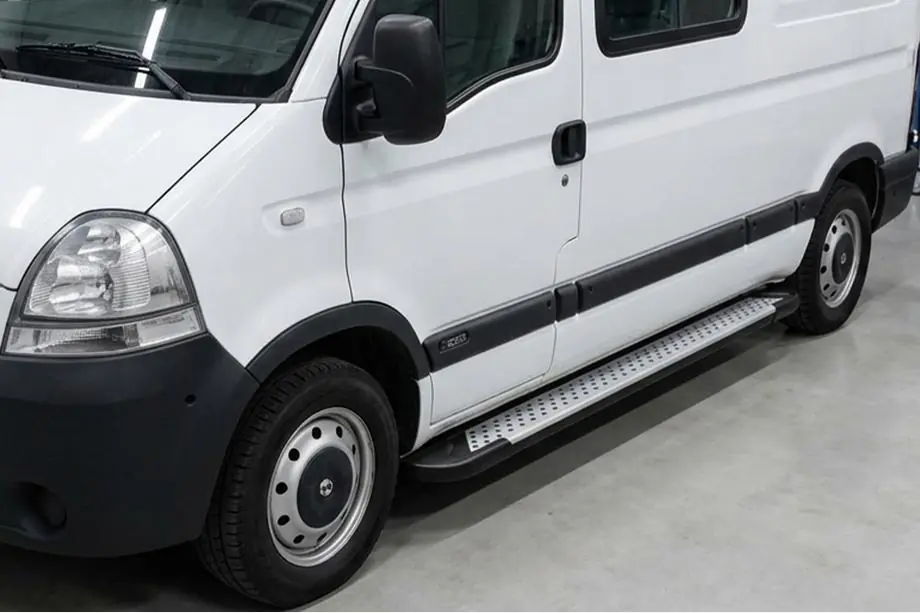 Opel Movano 2004–2010 Allmond Grey -sivuporrassarja (2 kpl, alumiini) Image