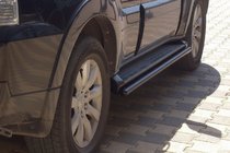 Mitsubishi Pajero Wagon III 1999–2006 Sivuputket OEM-kiinnityksellä Black (2 kpl, ruostumaton teräs) kuva 1