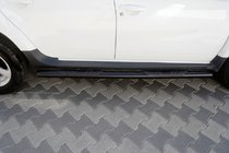 Renault Duster 2018–2024 Sivutuubit BB002 Black (2 kpl, ruostumaton teräs) kuva 1