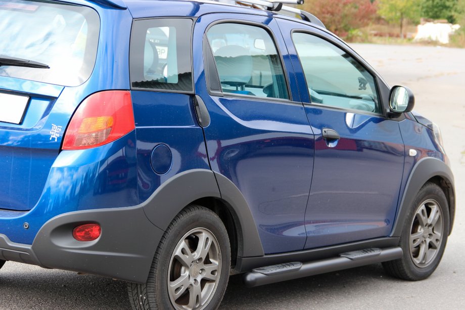 Chery Beat 2009–2015 Sivupalkit Black (2 kpl, ruostumaton teräs) Image