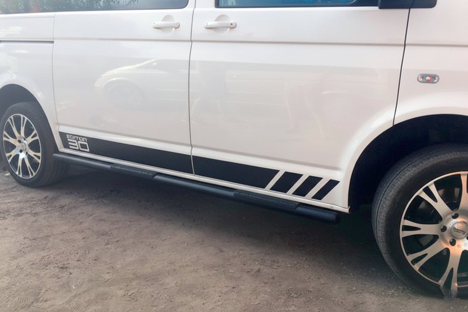 Volkswagen T5 Multivan 2003–2010 Sivuputket Black (2 kpl, ruostumaton teräs) 60 mm, lyhyt akseliväli Kuva 12