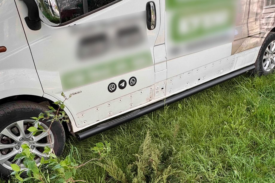 Fiat Talento 2016– Sivutangot BB002 Black (2 kpl, ruostumaton teräs) 60 mm, lyhyt akseliväli Kuva 7