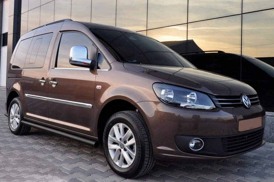 Volkswagen Caddy 2010–2015 Sivupalkit BB001 Black (2 kpl, ruostumaton teräs) Image