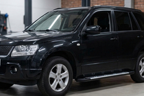 Suzuki Grand Vitara 2005–2017 Sunrise-astinlaudat (2 kpl, alumiini) kuva 1