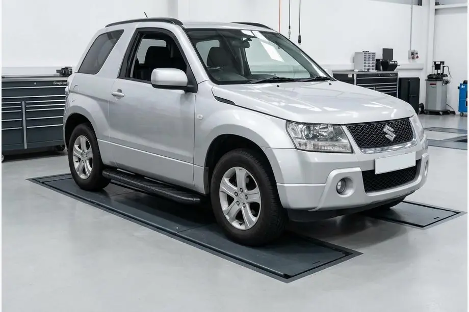 Suzuki Grand Vitara 2005–2017 Sivuporrast Bosphorus Black (2 kpl, alumiini) Image