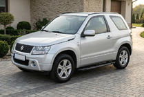 Suzuki Grand Vitara 2005–2017 RedLine Black sivuportaat (2 kpl, alumiini) kuva 1