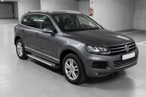 Volkswagen Touareg 2010–2018 Line-sivuporrassarja (2 kpl, alumiini) kuva 1