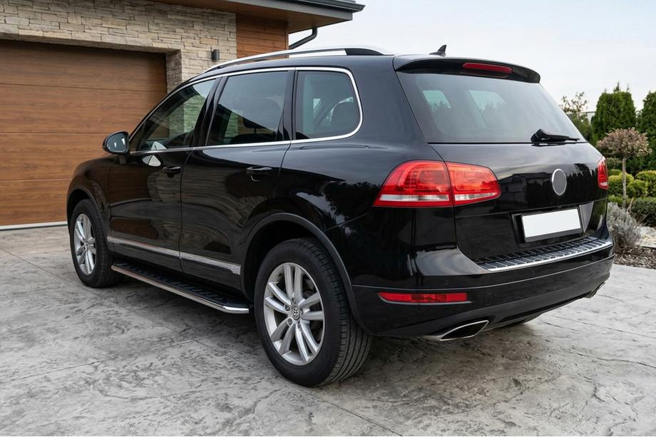 Volkswagen Touareg 2010–2018 Maydos V1 sivuastinlaudat (2 kpl, alumiini / ruostumaton teräs) Kuva 1