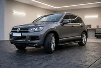 Volkswagen Touareg 2010–2018 Sivuporrast Bosphorus Black (2 kpl, alumiini) kuva 1