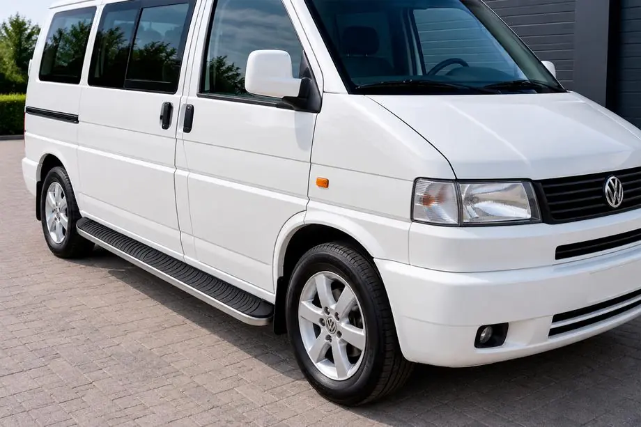 Volkswagen T4 Caravelle/Multivan 1990–2003 Tayga Grey -sivuaskelmat (2 kpl, alumiini) Image