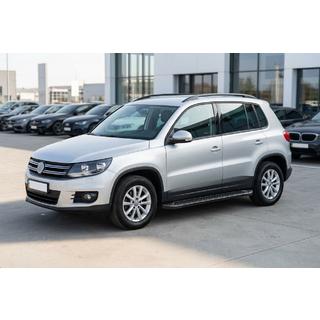 Allmond Black sivuaskelmat (2 kpl, alumiini) Volkswagen Tiguan 2007–2016 kuva 1