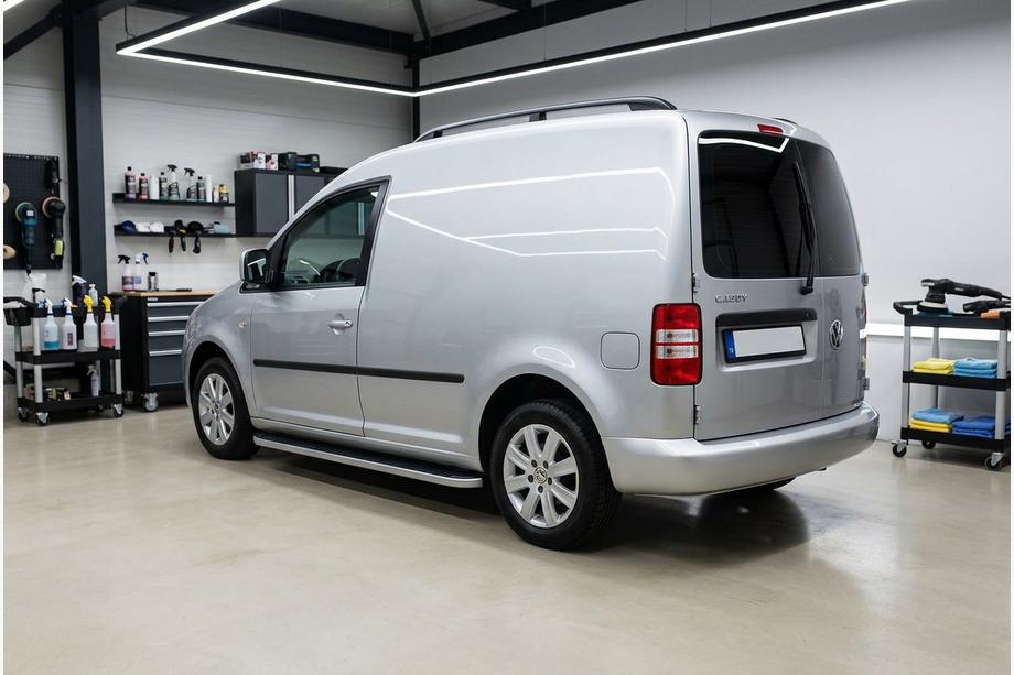 Volkswagen Caddy 2004–2010 Tayga Grey -sivuaskelmat (2 kpl, alumiini) Maxi-alusta Image