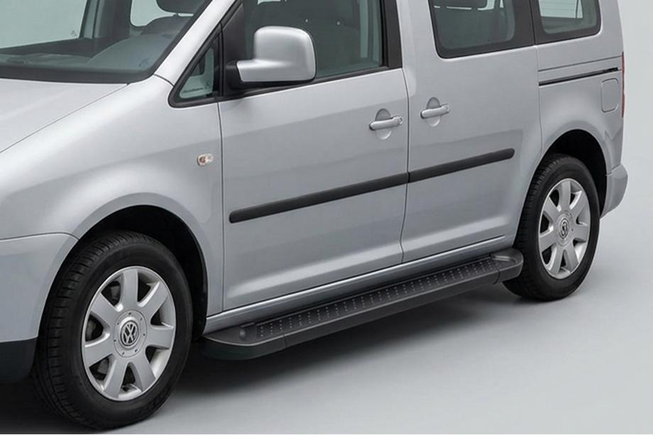 Volkswagen Caddy 2010–2015 Allmond Black sivuportaat (2 kpl, alumiini) Image