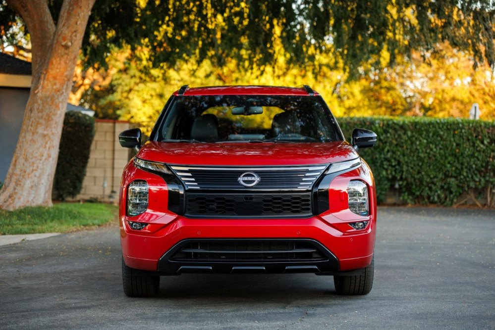 Koeajo: Nissan Rogue Plug-in Hybrid 2026