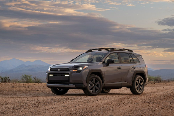 Toyota RAV4 Woodland -koeajo: seikkailuhenkinen hybridicrossover
