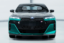 BMW 7-sarja G70/G71 2022– LRT-Design Carbon -korisarjasetti (M760, M-Sport ja i7 M70) kuva 1