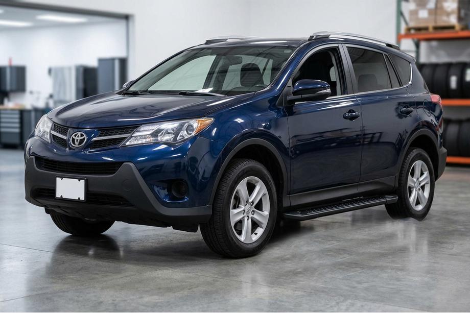 Toyota Rav 4 2013–2018 Allmond Black sivuportaat (2 kpl, alumiini) Image