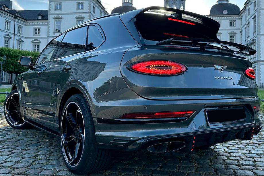 Bentley Bentayga 2015–2025 LRT-Design Carbon -korisarja Kuva 12